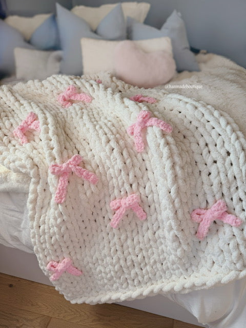 NEW Coquette Pink Bow Chunky Blanket