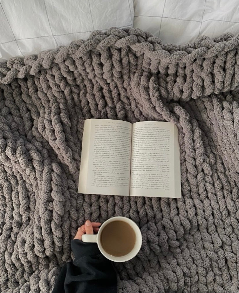 Smokey Grey Chunky Blanket
