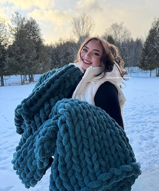 NEW Blue Spruce Chunky Blanket