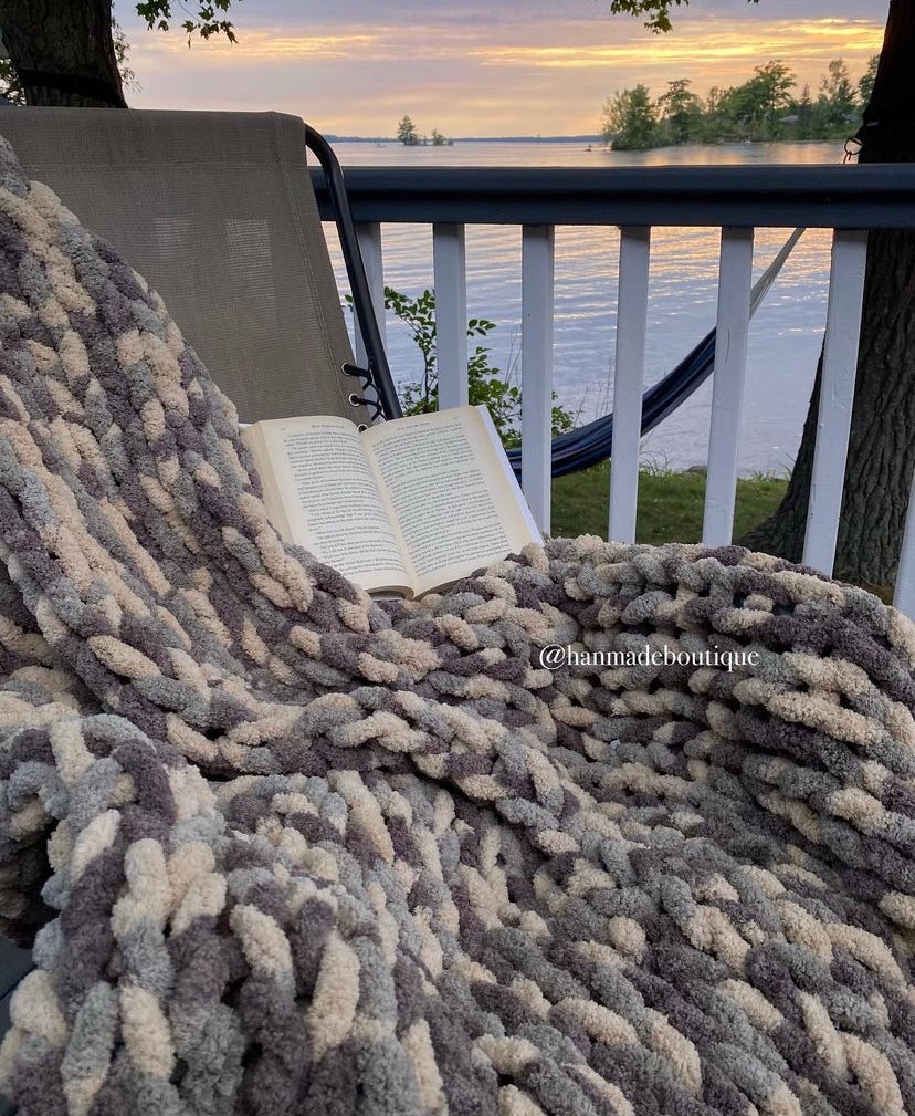 Rocky Mountain Mix Chunky Blanket