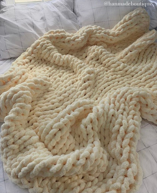Buttercream Chunky Blanket